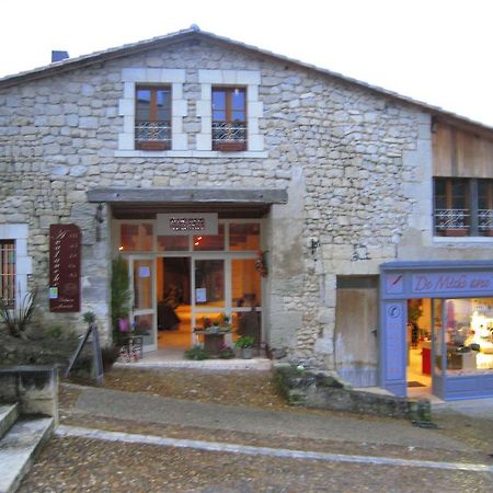 Apartament Faubourg St Jean Aubeterre-sur-Dronne Zewnętrze zdjęcie