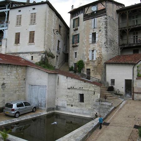 Apartament Faubourg St Jean Aubeterre-sur-Dronne Zewnętrze zdjęcie